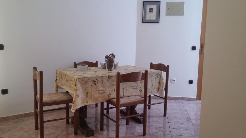 Apartman Duje Petrcane Εξωτερικό φωτογραφία