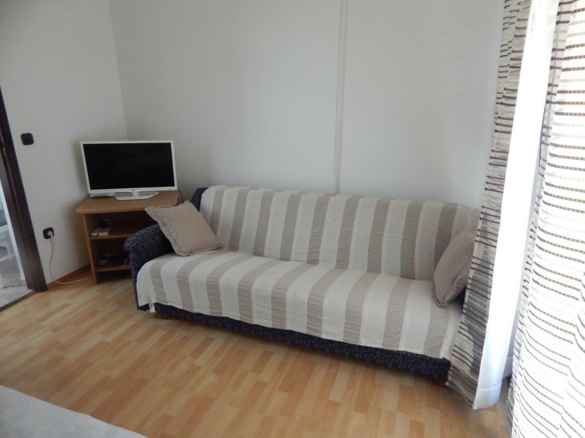 Apartman Duje Petrcane Εξωτερικό φωτογραφία