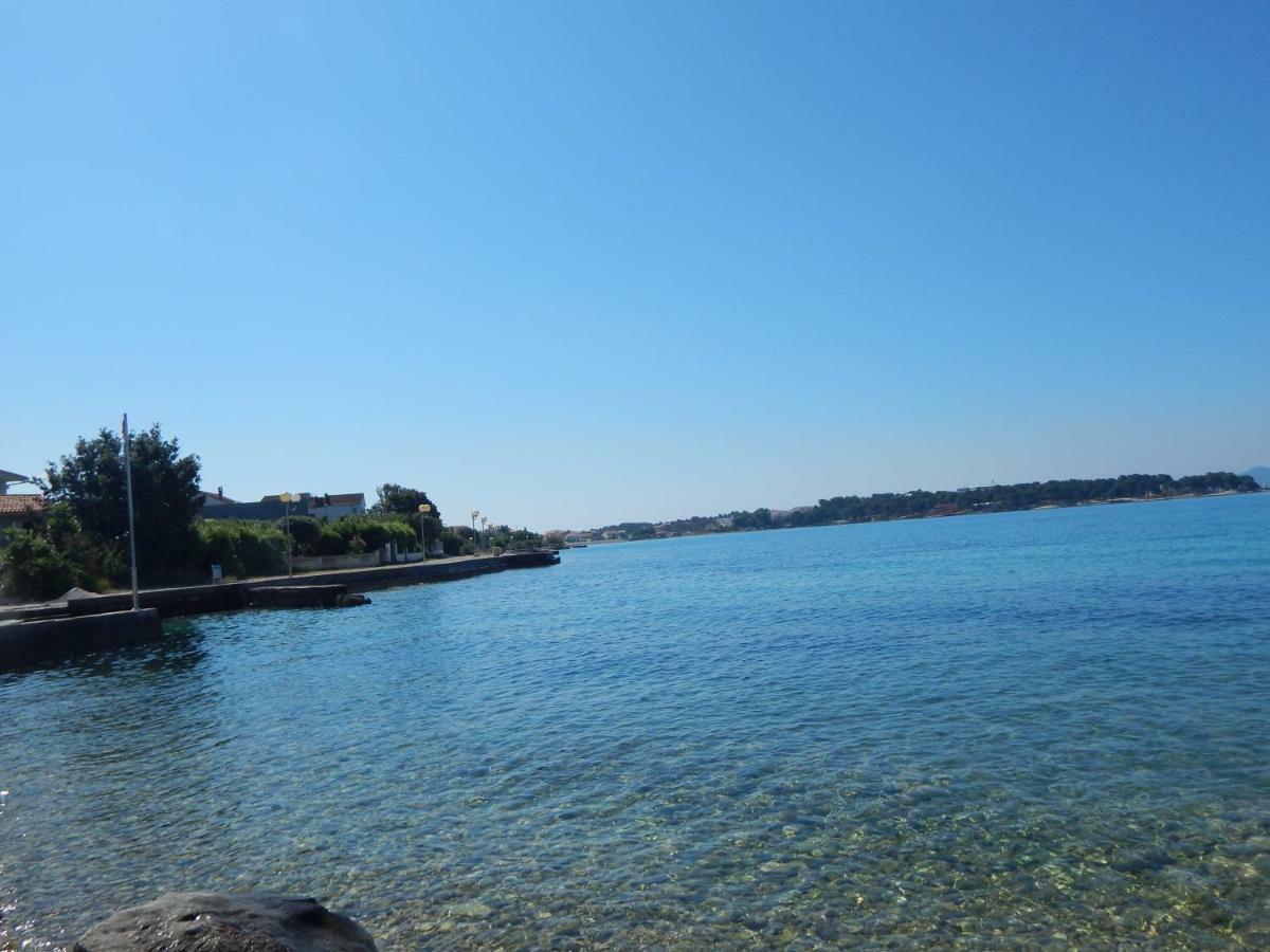 Apartman Duje Petrcane Εξωτερικό φωτογραφία