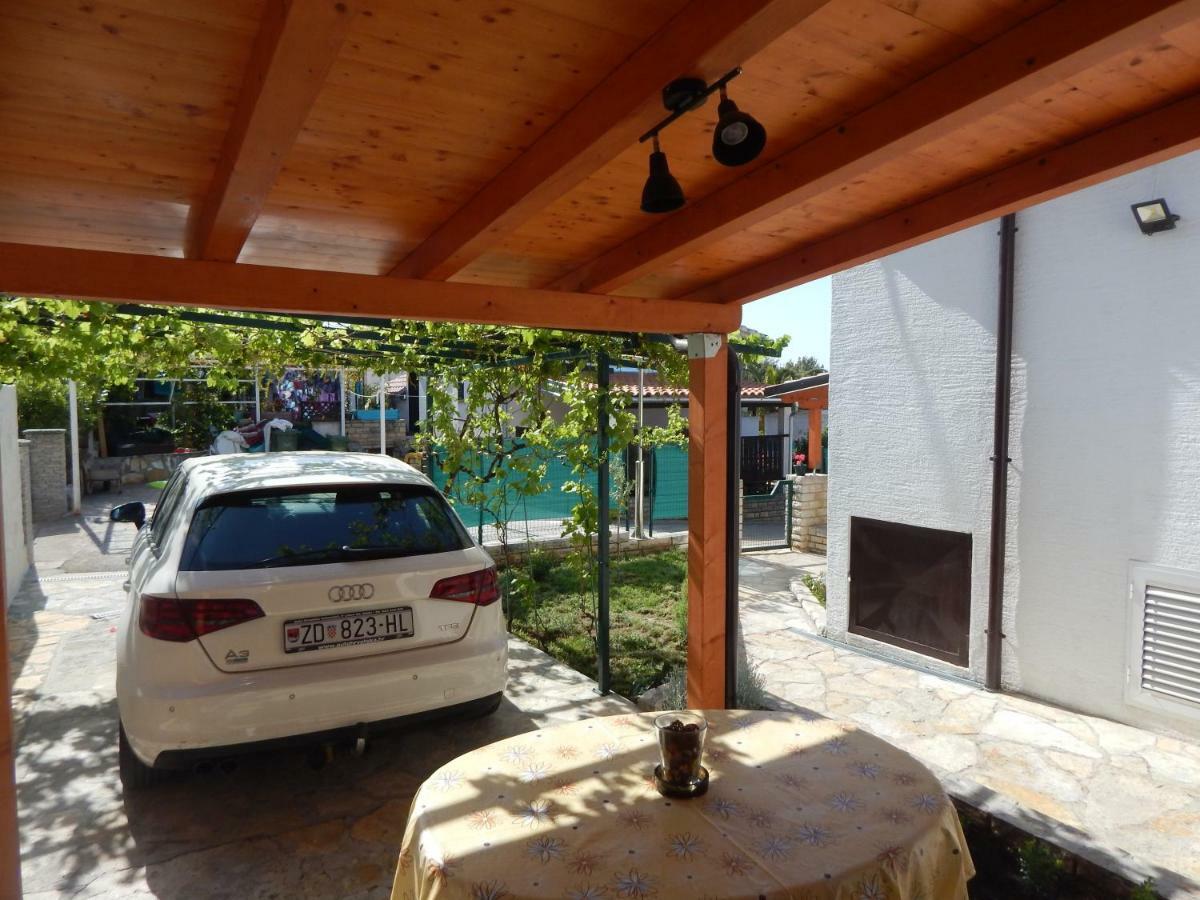 Apartman Duje Petrcane Εξωτερικό φωτογραφία
