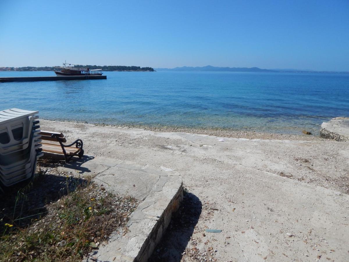 Apartman Duje Petrcane Εξωτερικό φωτογραφία